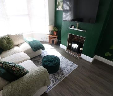 2 bedroom terraced house to rent - Photo 3