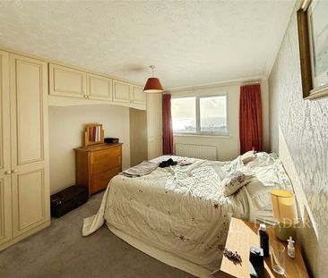 2 bedroom apartment to rent Shoreacre, 24 Marine Drive East, New Mi... - Photo 2