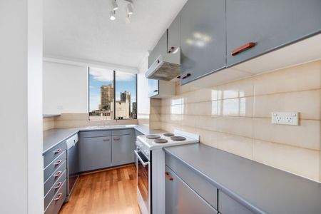 Magnificent Views Over Sydney - Photo 5