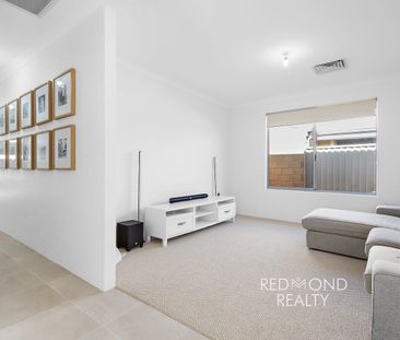 Modern Coastal 3x2 +Theatre in Sought-After Alkimos Beach Estate! - Photo 1