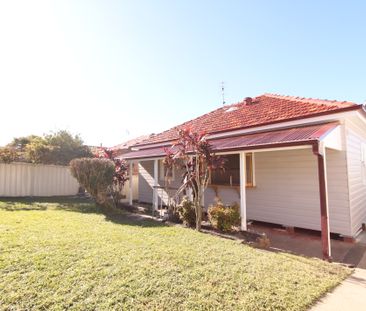 Beautiful Modern Home - Photo 1