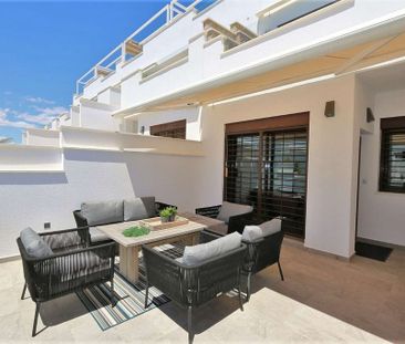 3 room luxury Flat for rent in Pilar de la Horadada, Valencia - Photo 5