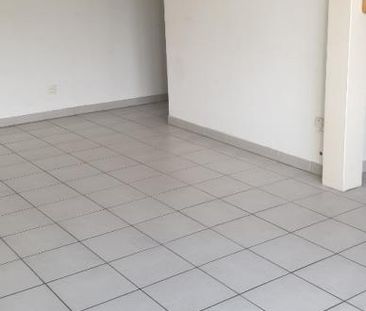 Location Appartement 3 pièces 69m² LE HAILLAN 33185 - Photo 3