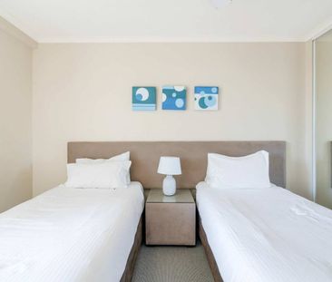 160/10 Alexandra Avenue, Mermaid Beach QLD 4218 - Apartment For Ren... - Photo 4