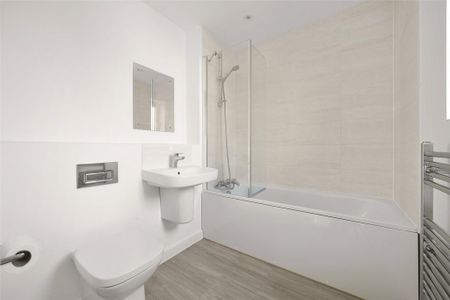 2 bedroom apartment to rent - Photo 3