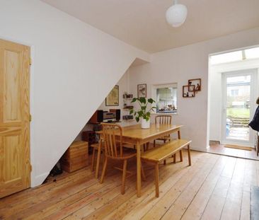 3 bedroom terraced house to rent - Photo 4
