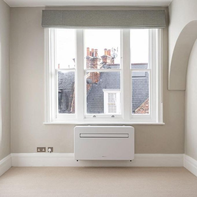 3 bedroom flat to rent - Photo 1