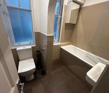 3 Bed Flat, Warwick Mansions, NW3 - Photo 6