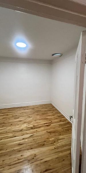 Grand 6 ½ rénové – 4 chambres – Métro Frontenac - Photo 1