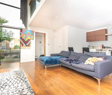 1 bedroom semi-detached house to rent - Photo 2