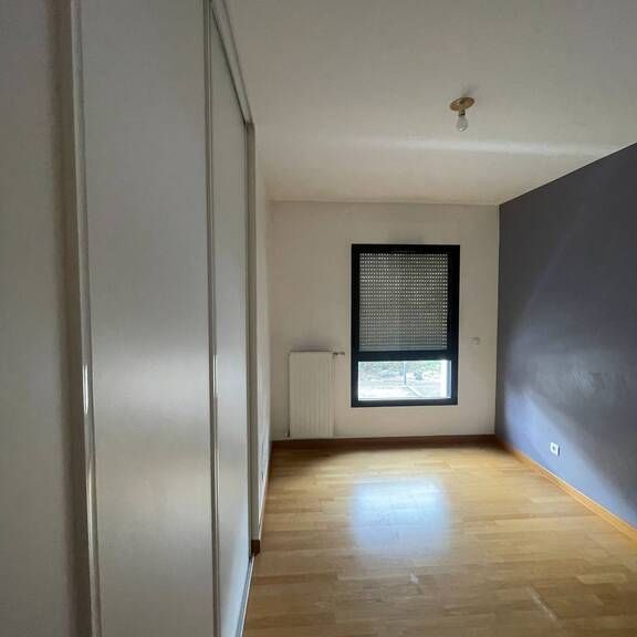 Location appartement Grenoble 38000 81.64 m² - Photo 1