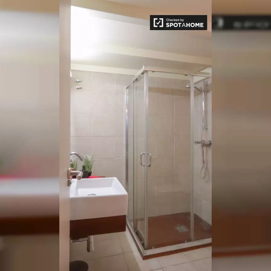 2-bedroom apartment for rent in Sol, suitable for professionals and couples - Photo 1