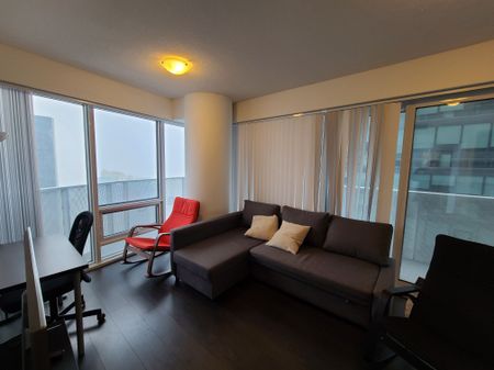 For Lease - 100 Harbour Street Unit# 4110, Toronto, Ontario - Photo 3