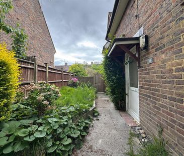 3 bedroom house to rent - Photo 6