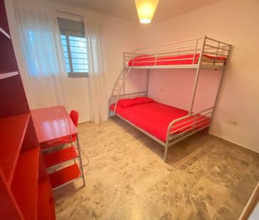 Piso de alquiler en Calle Esquilo, El Cónsul - Ciudad Universitaria... - Photo 6