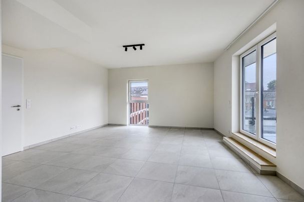 Appartement te huur - Photo 1