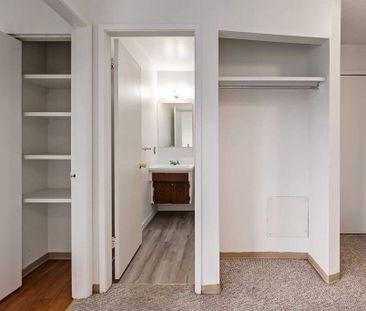 Classic Suite - 1 Bedroom - Photo 1