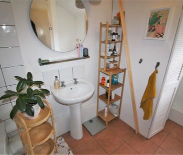 1 bedroom ground floor flat to rent - Photo 1