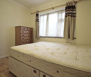 2 bedroom maisonette to rent - Photo 4