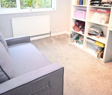 3 bedroom semi-detached house to rent - Photo 6