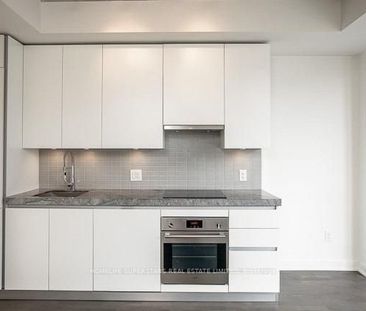 Thompson Residence Lofts 621-629 , #322 - Photo 6