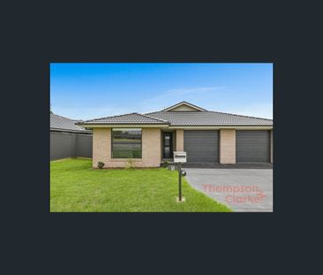 4 Fourth Avenue, Rutherford, NSW 2320 - Photo 2