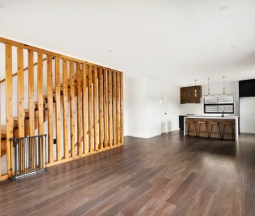 51D William Street, Fawkner VIC 3060 - Townhouse For Rent | Domain - Photo 4