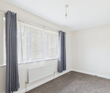 Page Road, Bedfont,TW14 - Photo 2
