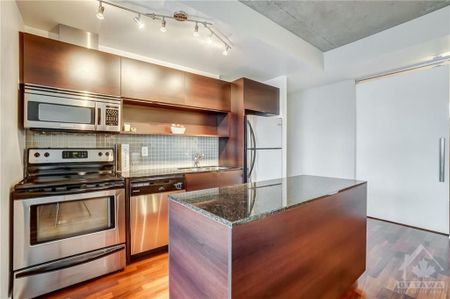 For Lease - 324 LAURIER Avenue Unit# 1002, Ottawa Centre, Ontario - Photo 2