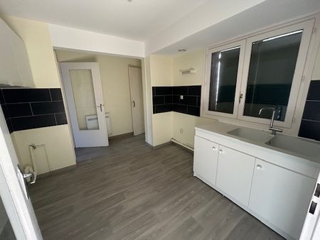 Location Maison 6 pièces 122m² GRAVELINES 59820 - Photo 4