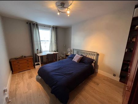 2 Bed Maisonette, Maclise Road, W14 - Photo 3