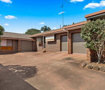 NEAT AND TIDY UNIT IN IDEAL LOCATION! - Photo 1