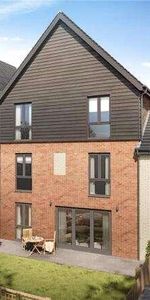 Station Road, Hook, Hampshire, RG27 - Photo 3