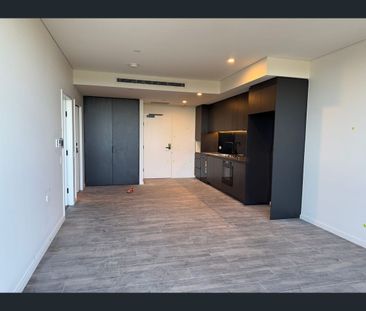 3 Bennelong Parkway, Wentworth Point, NSW 2127 - Photo 6