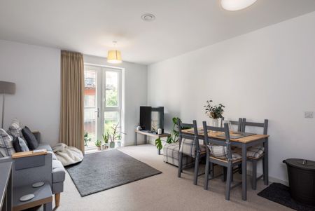 2 bedroom apartment to rent - Photo 5