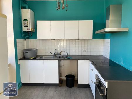 Location Appartement 4 pièces 79m² BOURG EN BRESSE 01000 - Photo 3