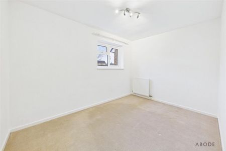 3 bedroom terraced house to rent - Photo 3