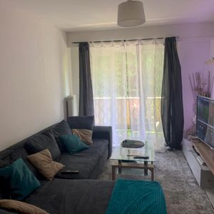 Appartement de 3 pièces au dernier étage - Photo 3