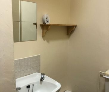 14 Albemarle Crescent, Scarborough Flat 1 - Photo 4