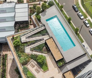 Luxury Living!! - Photo 1