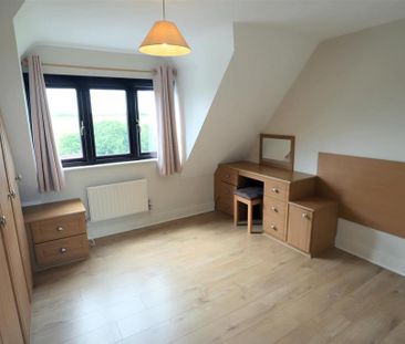 4 bedroom detached house to rent - Photo 6