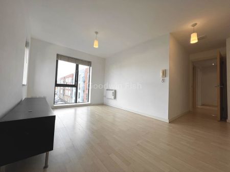 Ordsall Lane, Salford - Photo 2