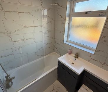 Room in a Shared House, The Countess Croft, CV3 - Photo 6