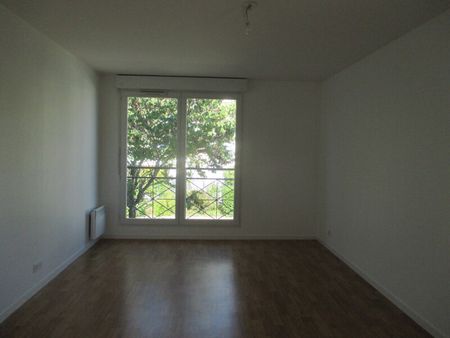 Location Appartement 2 pièces 51m² CHECY 45430 - Photo 4