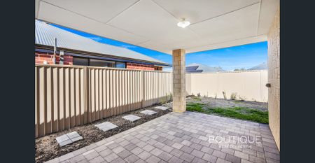 Beautifully Presented Ready Now - Photo 4