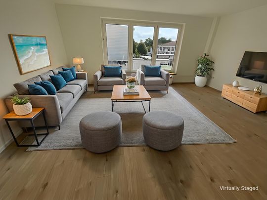 Renovierte 2ZKBWohnung mit Einbauküche in Heppens zu vermieten! - Photo 1