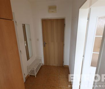 Pronájem bytu 1+1 37 m2 - Fotografie 4