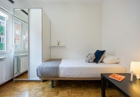 Calle de Alonso Nez, Madrid, Community of Madrid 28039 - Photo 4