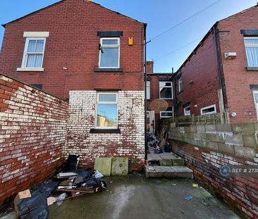 3 bedroom terraced house to rent - Photo 2