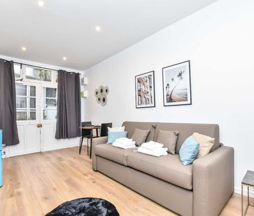 Rue du Faubourg Poissonnière - Photo 2